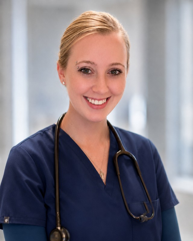 Portrait of Lyndsay Roselle, certified medical assistant